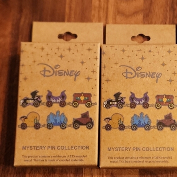 Disney villians train car blind boxes ( 2 boxes) - Picture 2 of 3